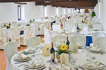 Hotel La Foresteria Abbadia di Fiastra Bagian luar foto